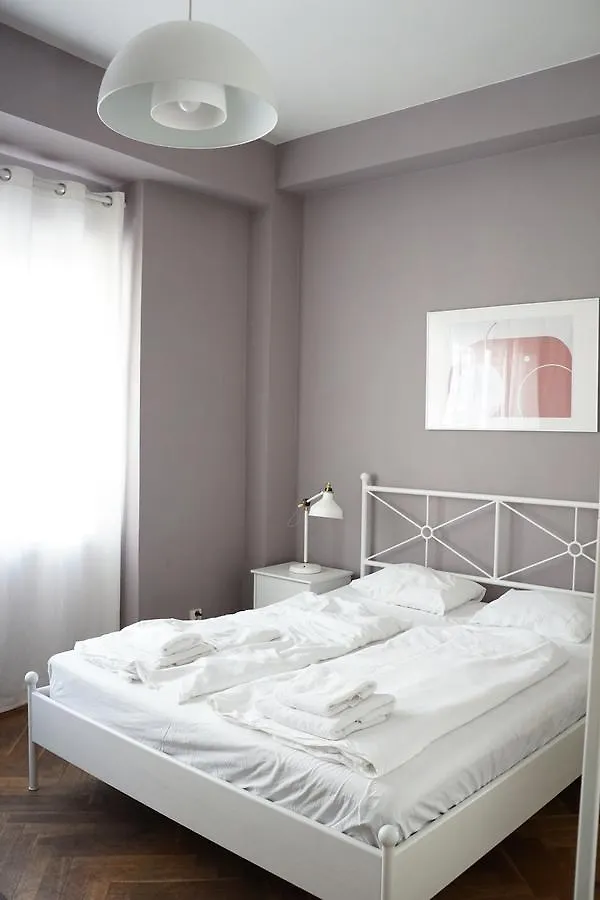 Funci Dancing 6 Apartment Prag