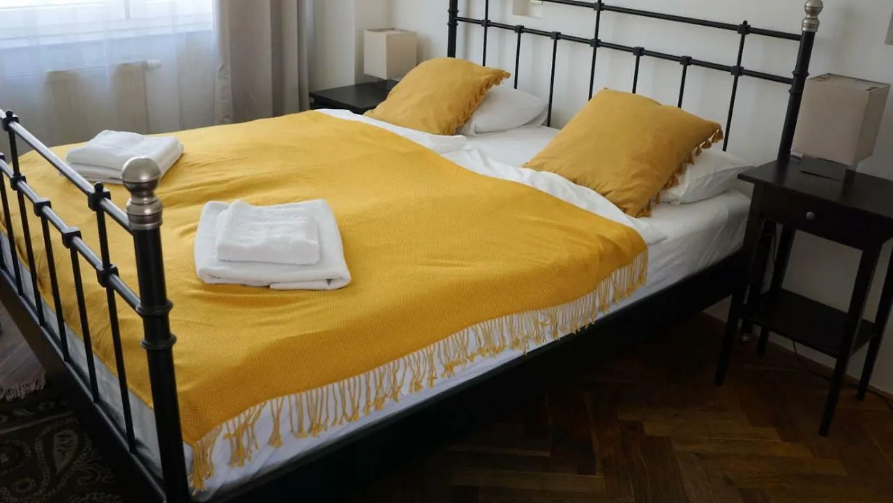 Funci Dancing 6 Apartment Prag